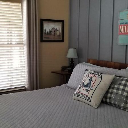 Waters Run Guest House & Suite Bittinger Bagian luar foto